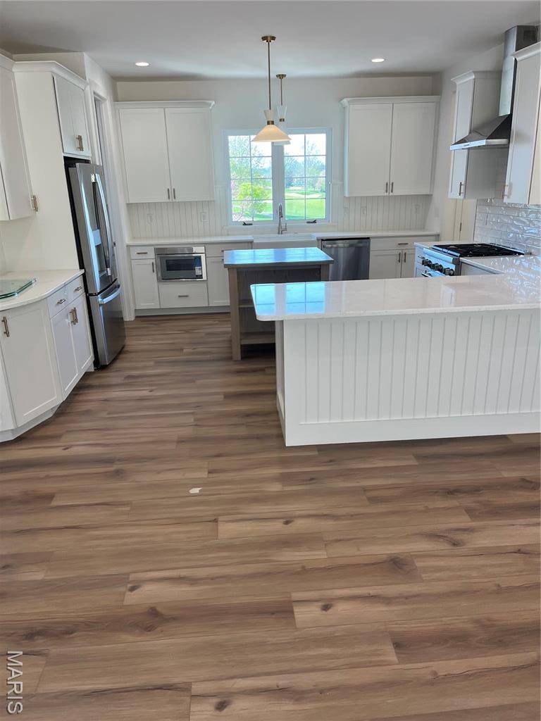 Eureka, MO 63025,477 Parkview LN