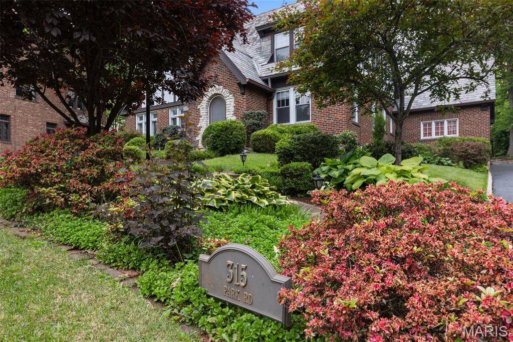 St Louis, MO 63119,315 Park RD