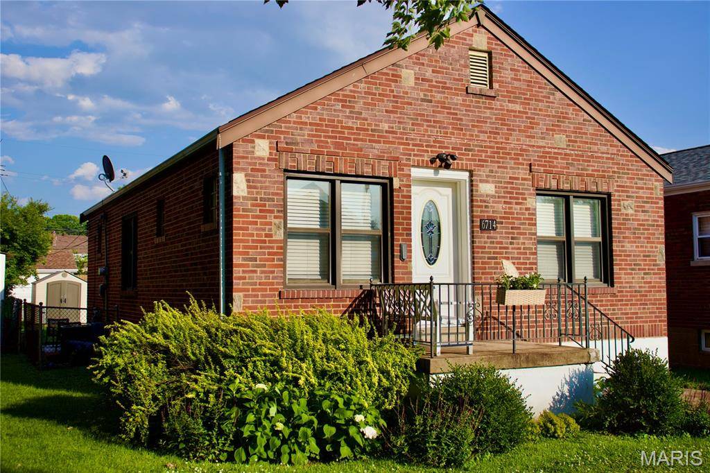 St Louis, MO 63116,6714 Parkwood PL
