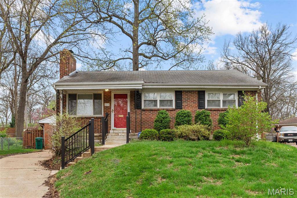 St Louis, MO 63144,2235 Laverne CT