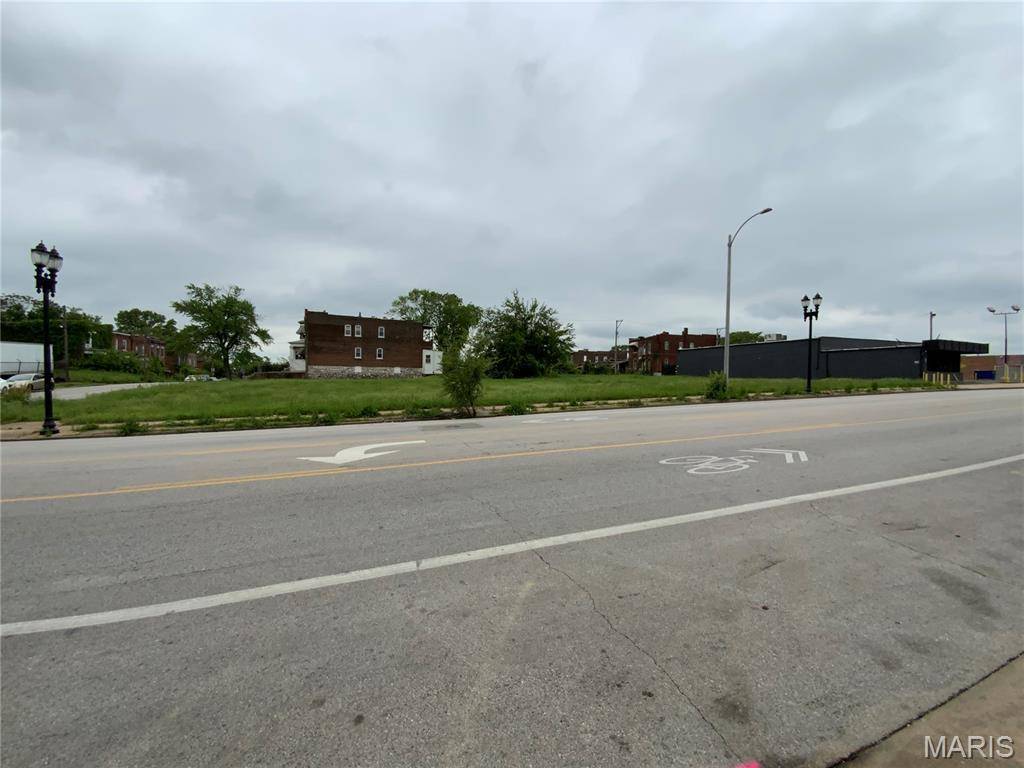 St Louis, MO 63112,5832 Dr Martin Luther King DR