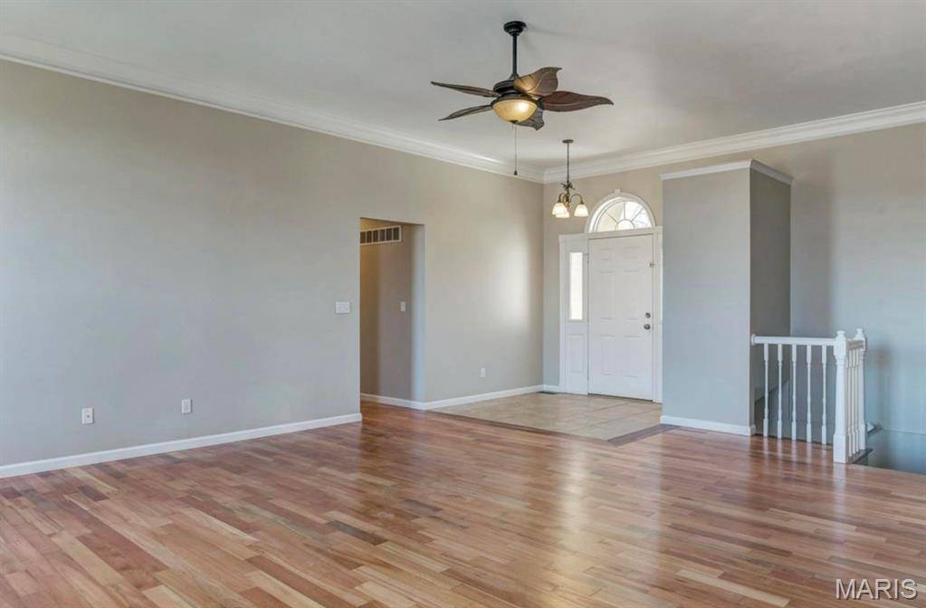 Lake St Louis, MO 63367,911 Valse CT