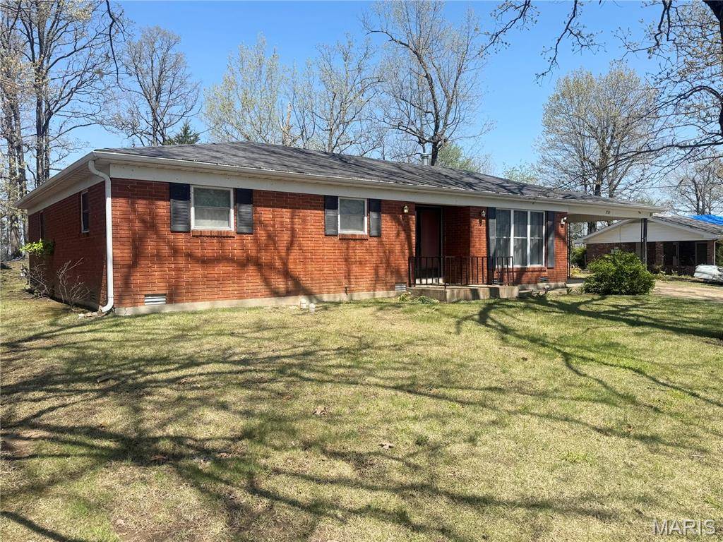 Poplar Bluff, MO 63901,2101 Meadows RD