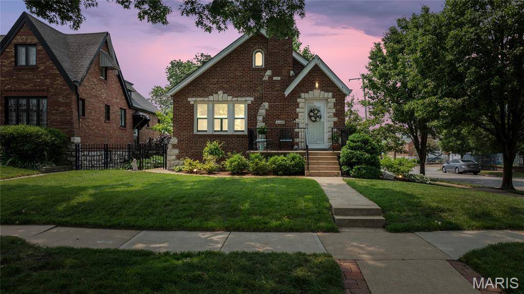 St Louis, MO 63139,6060 Oleatha AVE