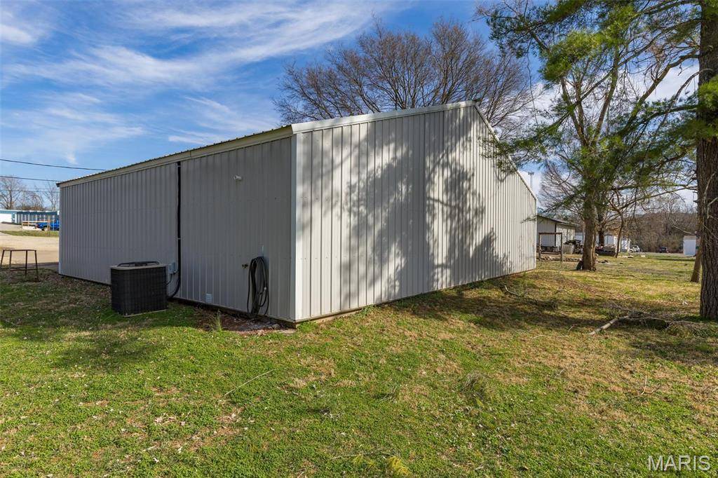 Park Hills, MO 63601,3330 Commonwealth RD
