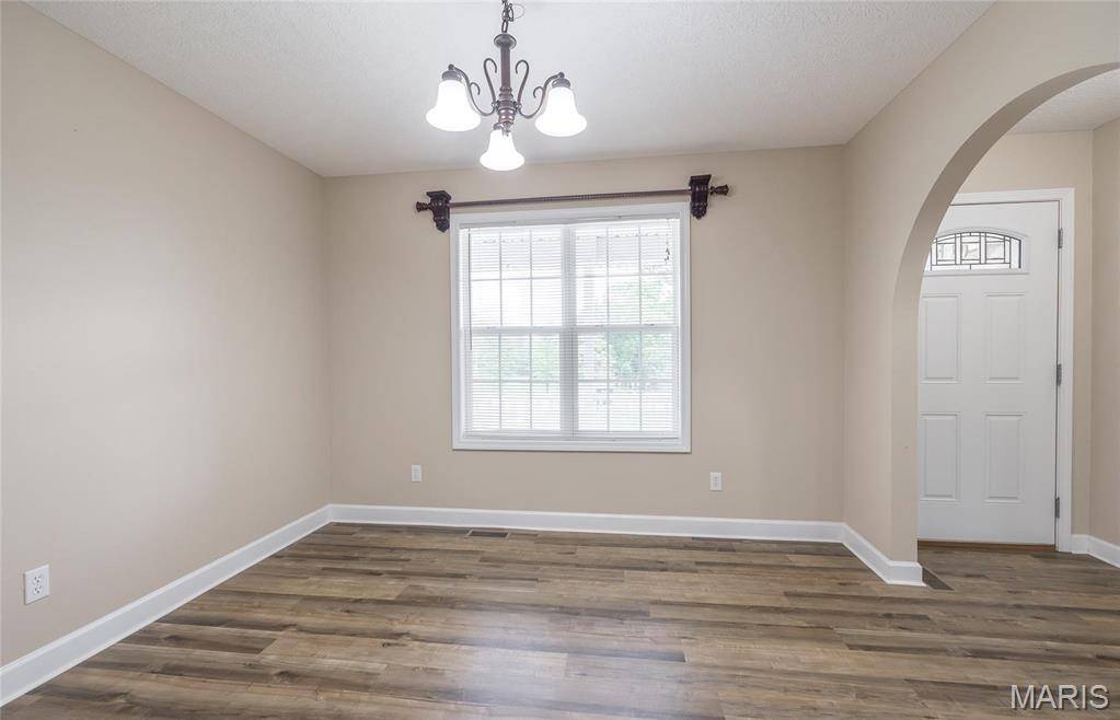 Crocker, MO 65452,110 Sweet Valley CIR