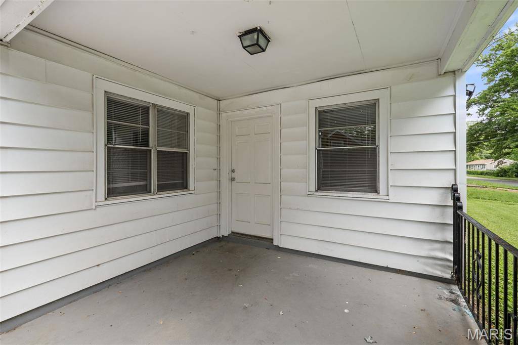 St Louis, MO 63135,309 N Schlueter AVE
