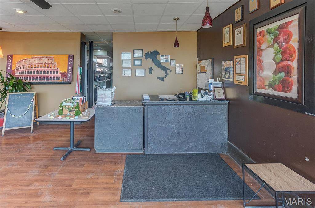 Litchfield, IL 62056,121 E Union AVE