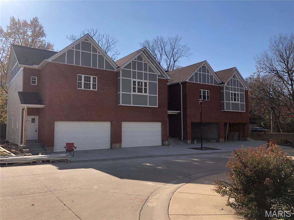 St Louis, MO 63112,5344 Delmar BLVD