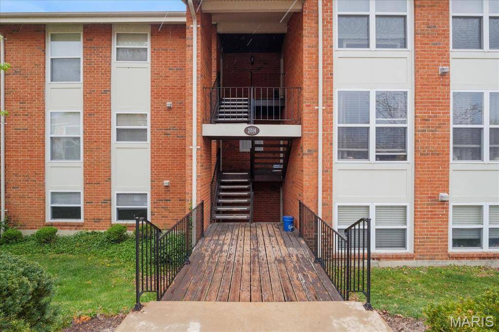 St Louis, MO 63122,2014 Greenglen DR #101