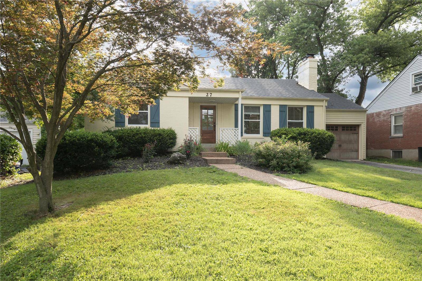 Ladue, MO 63124,27 Waverton DR