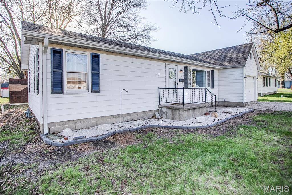Jerseyville, IL 62052,146 Roberts ST