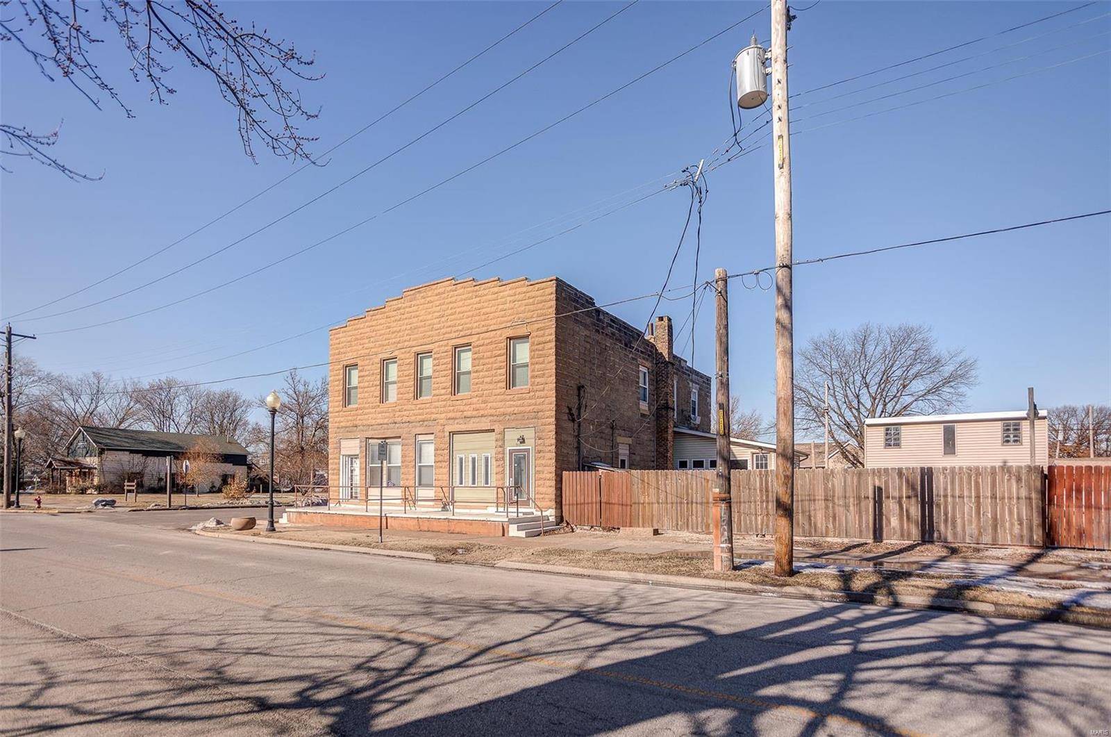 Granite City, IL 62040,901 Niedringhaus AVE