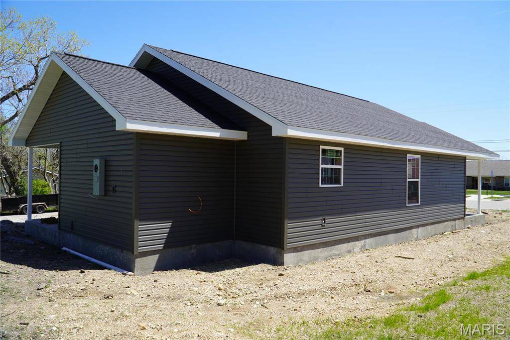 Lebanon, MO 65536,791 Main ST