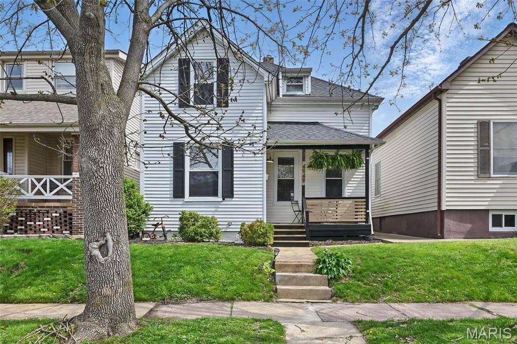 St Louis, MO 63109,4949 Blow ST