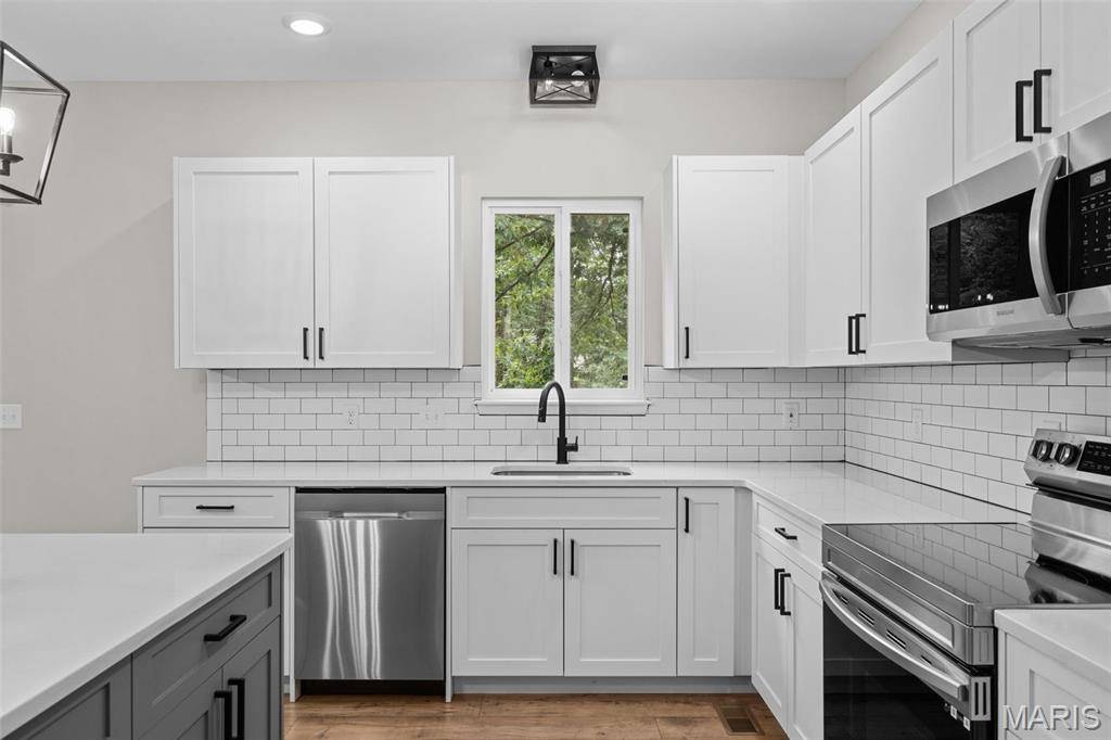 Troy, MO 63379,35 Lacey Oak CT