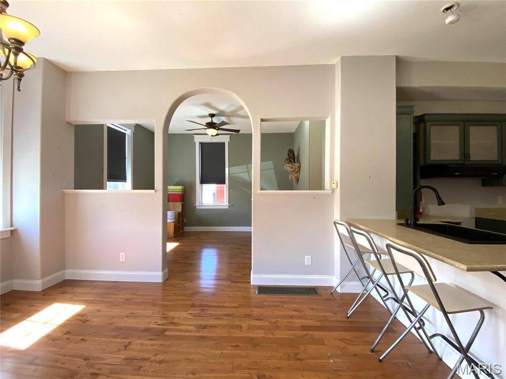 Hermann, MO 65041,209 E 3rd ST