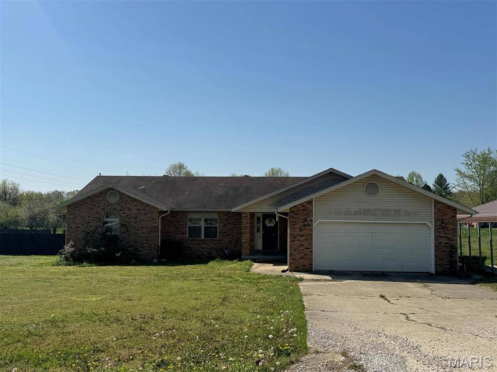 Poplar Bluff, MO 63901,2488 County Road 450