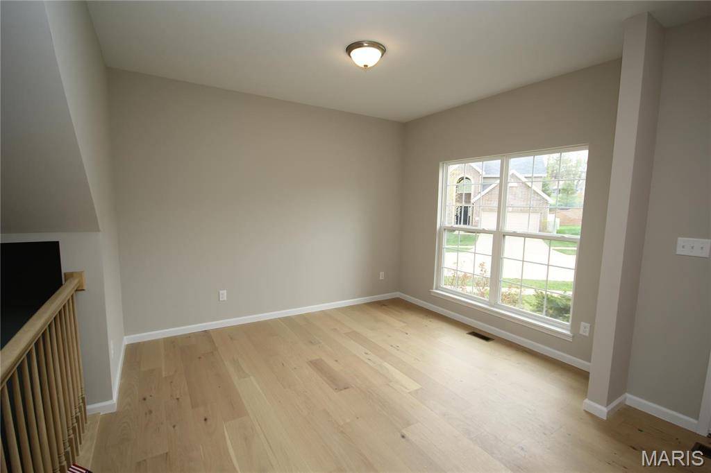 St Louis, MO 63146,2029 Maryland Oaks CIR