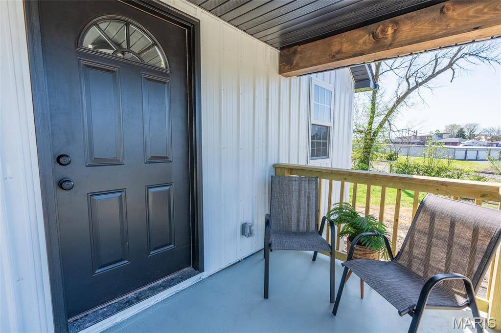 Lebanon, MO 65536,310 North ST