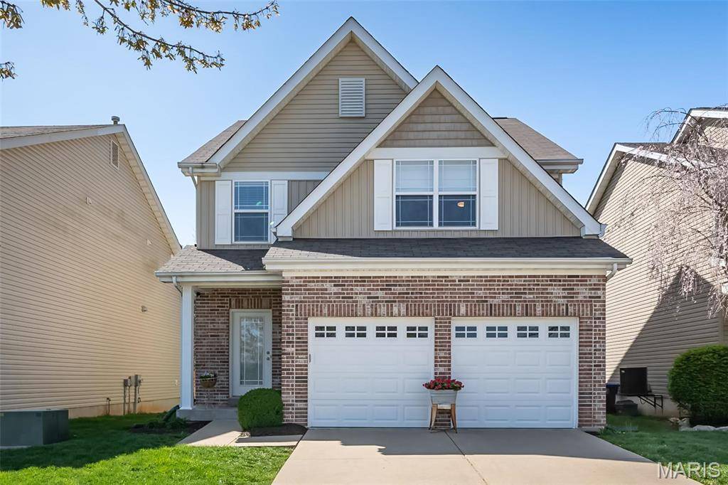 Lake St Louis, MO 63367,465 Parkgate DR
