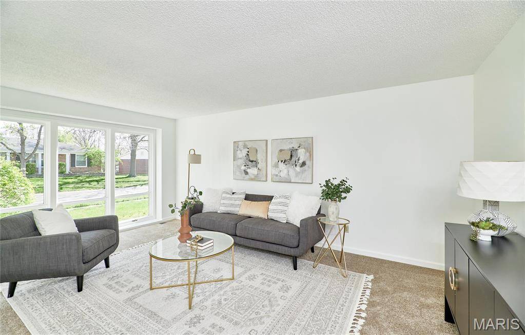 St Louis, MO 63129,5625 Brookstone View DR