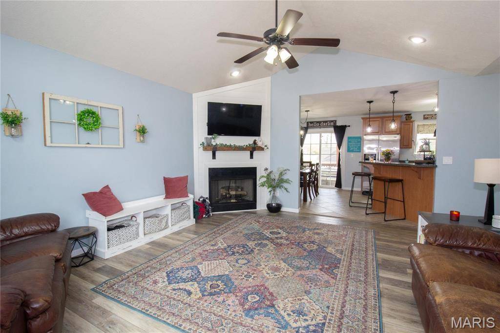 St Robert, MO 65584,16029 Haidyn RD