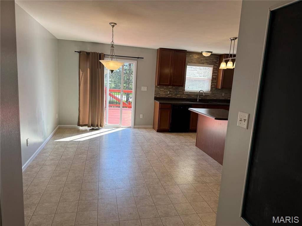 St Peters, MO 63376,542 Selene ST