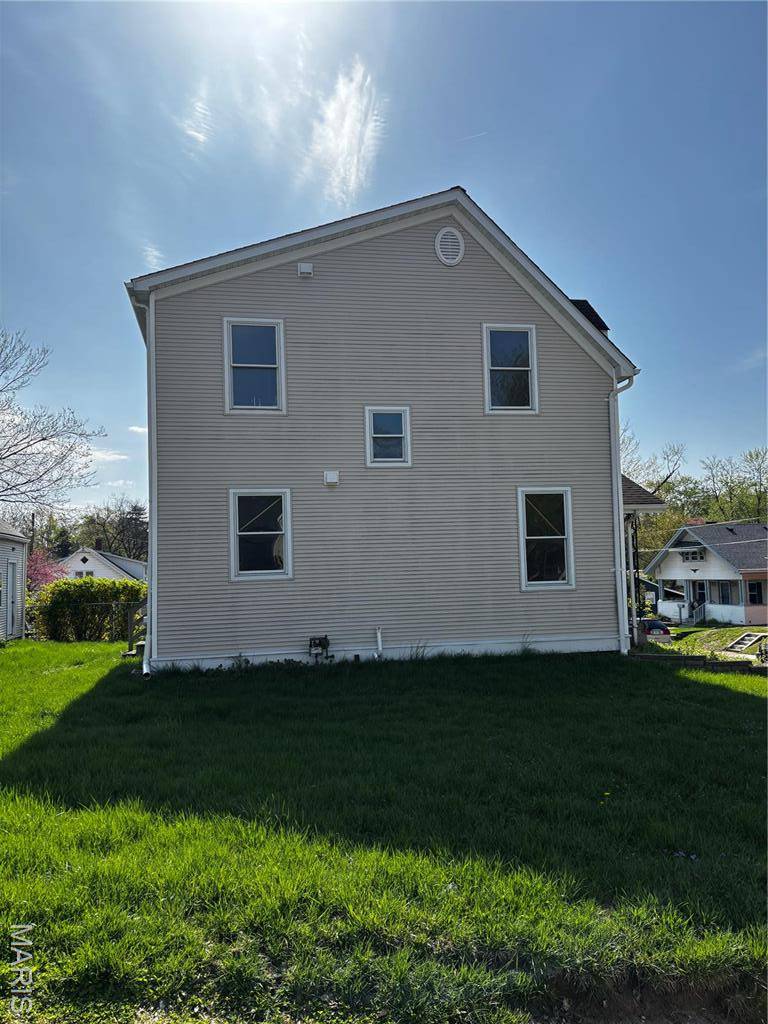 St Charles, MO 63301,714 Decatur ST