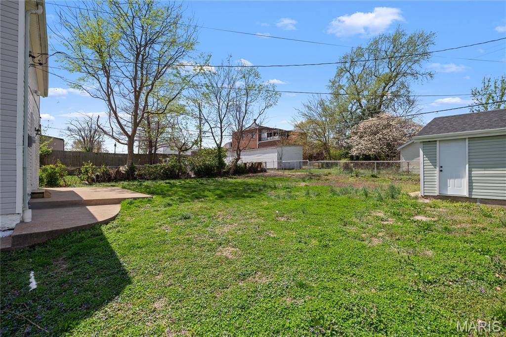 St Louis, MO 63125,831 Wachtel AVE
