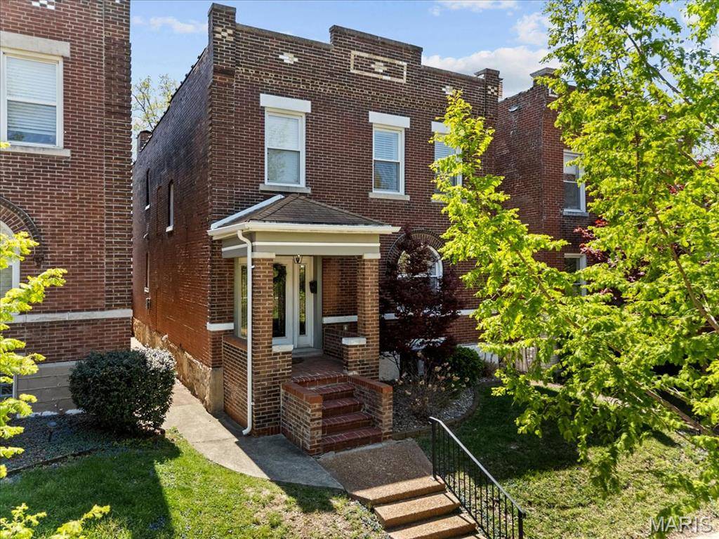 St Louis, MO 63116,3884 Wyoming ST