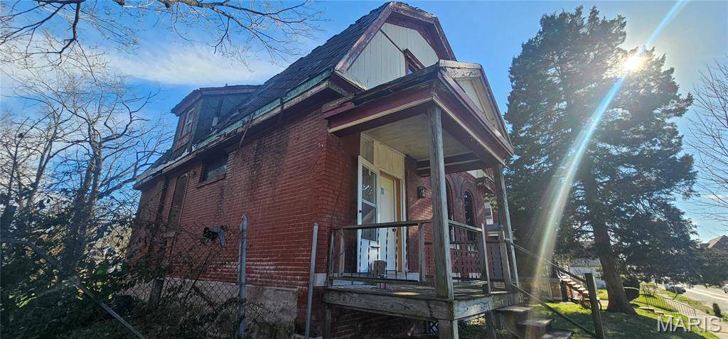 St Louis, MO 63120,5456 Wren AVE
