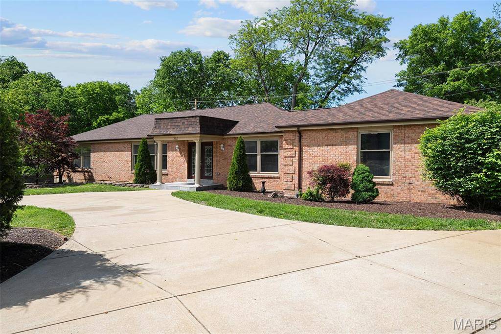 St Louis, MO 63141,362 Hibler CT
