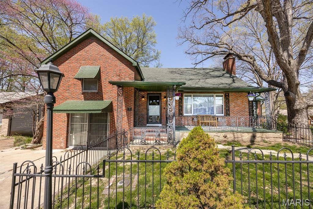 Fairview Heights, IL 62208,10 Hill DR