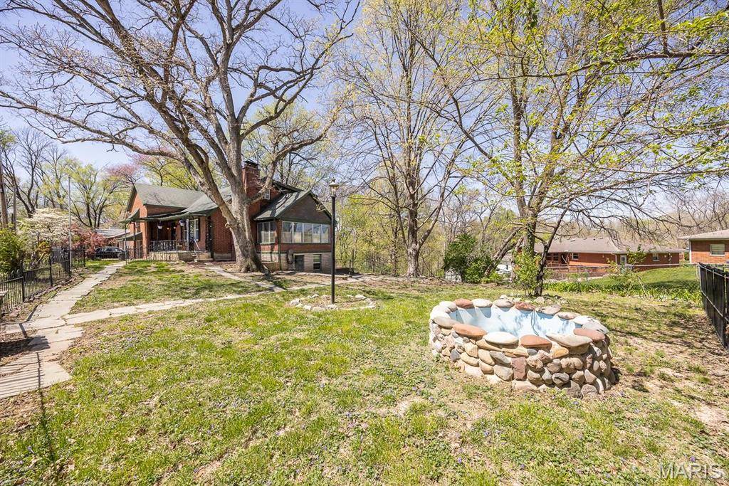 Fairview Heights, IL 62208,10 Hill DR