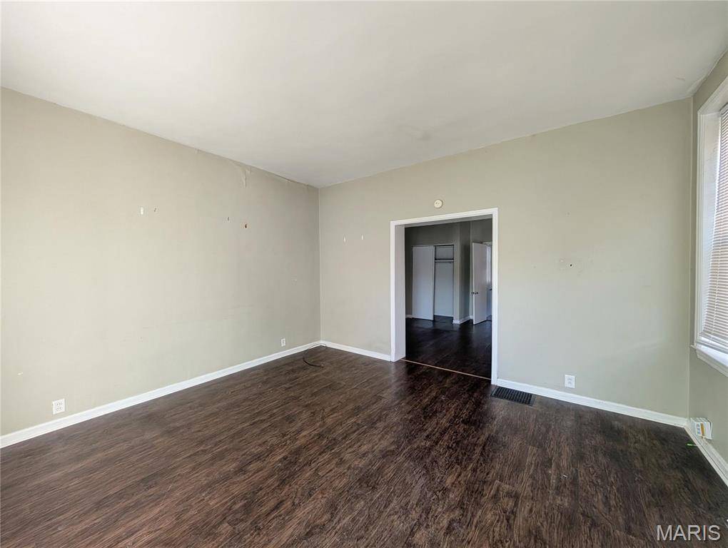 St Louis, MO 63116,3669 Liermann AVE