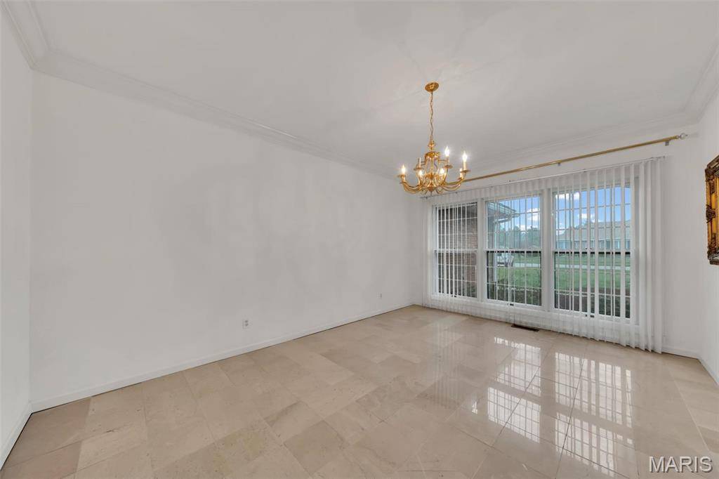 Florissant, MO 63034,17819 Argonne Estates DR
