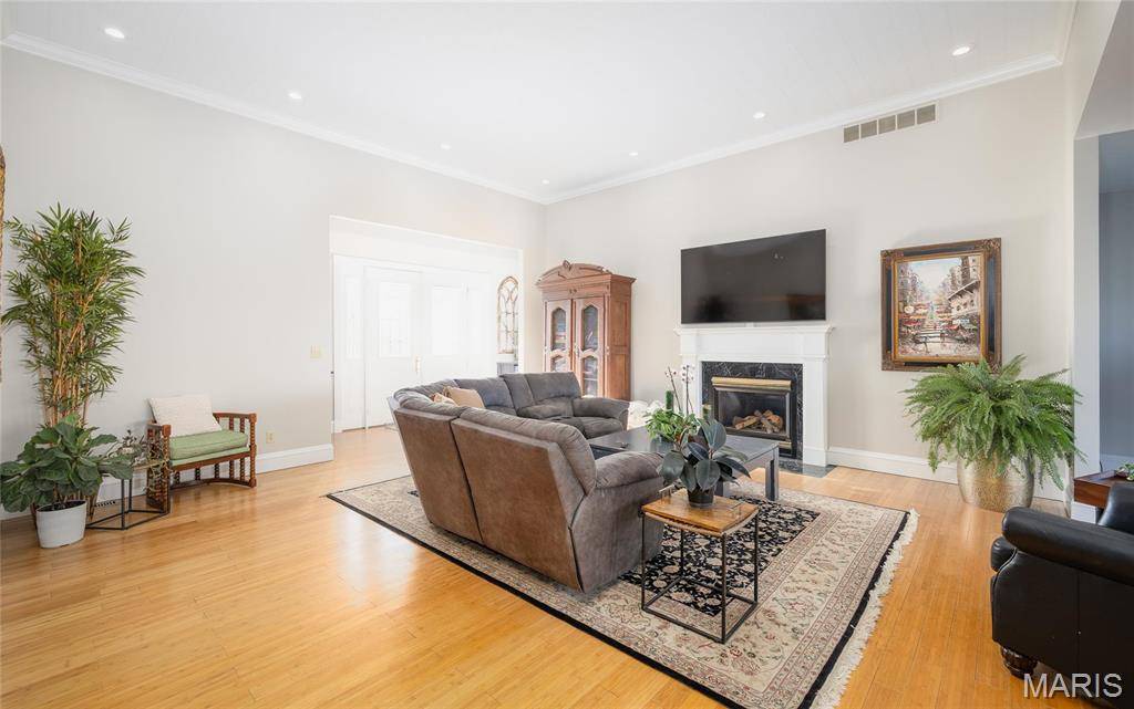 Gerald, MO 63037,238 Novak LN