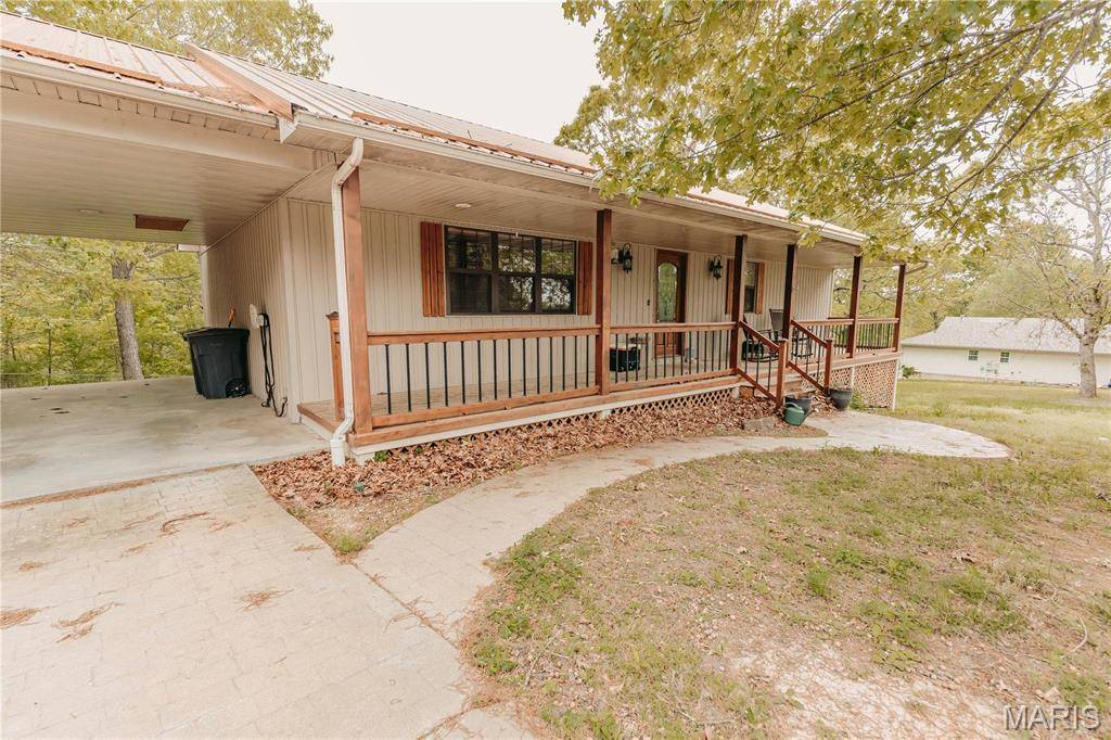 Unincorporated, MO 65459,14096 Howard LN