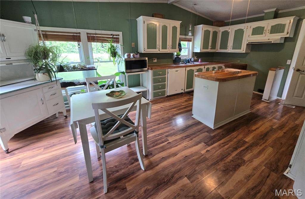 Hawk Point, MO 63349,119 Bethel RD