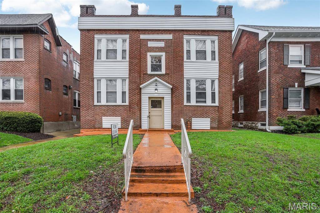 St Louis, MO 63130,6312 Cates AVE