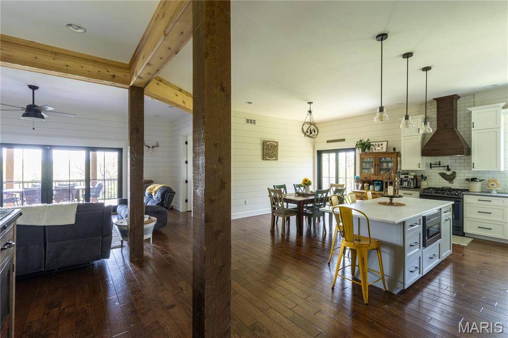 Rolla, MO 65401,14038 County Road 4080