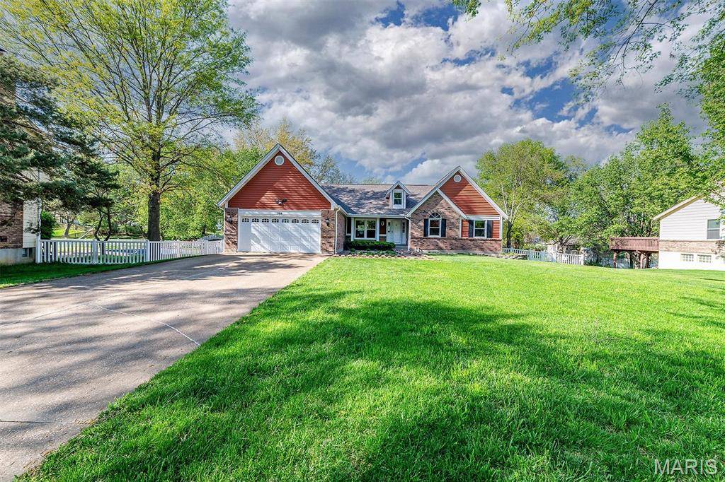 Ellisville, MO 63021,709 Redstart DR