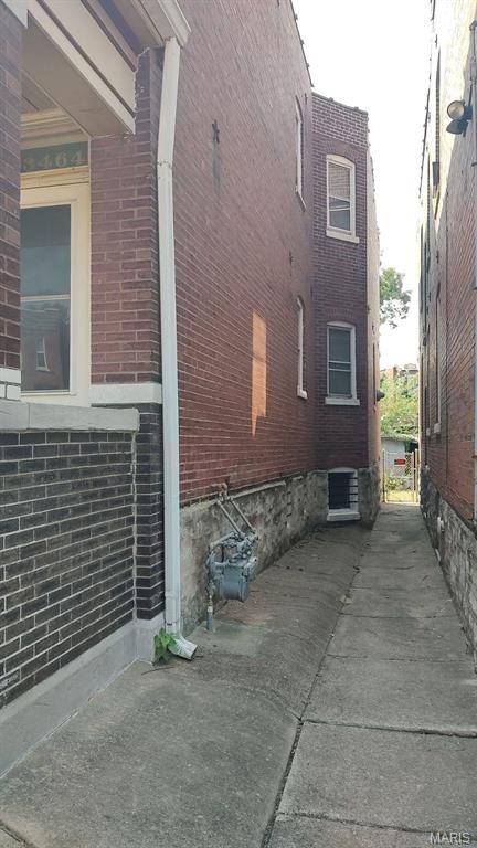 St Louis, MO 63118,3464 Montana ST
