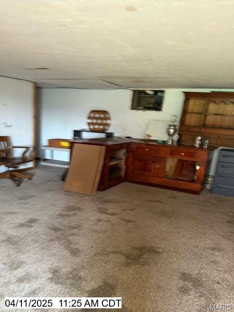 Hillsboro, IL 62049,710 Ridgeway ST