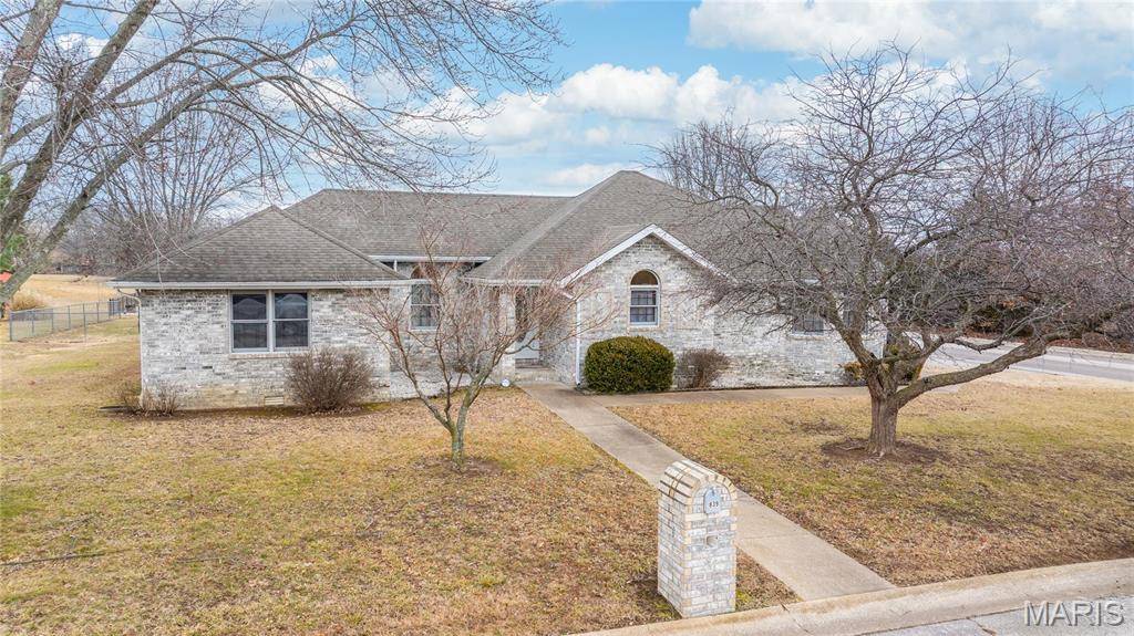 Lebanon, MO 65536,839 Cherry Hills LN