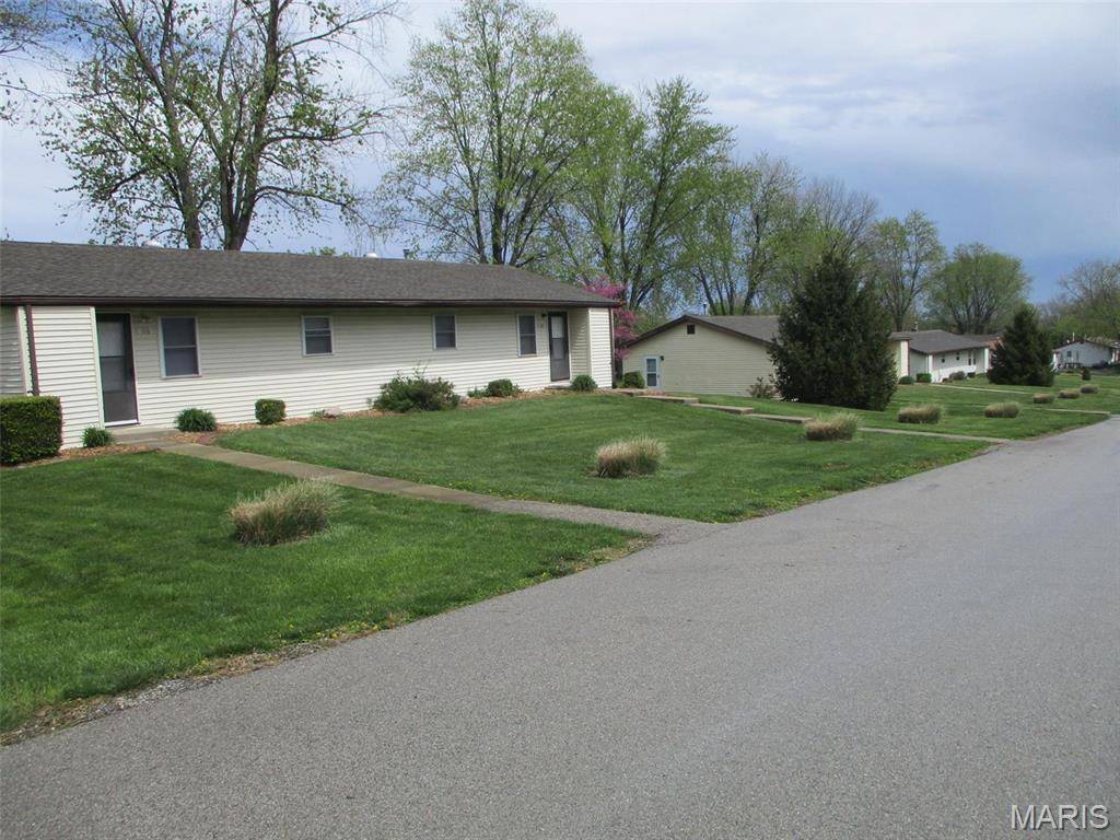 O'fallon, IL 62269,120 Cindy LN #102-120