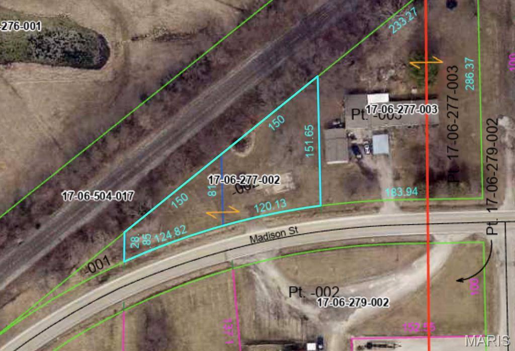 Hillsboro, IL 62049,2625 Madison ST