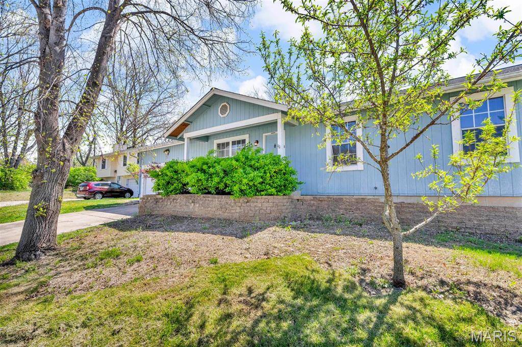 Lake St Louis, MO 63367,607 Newport