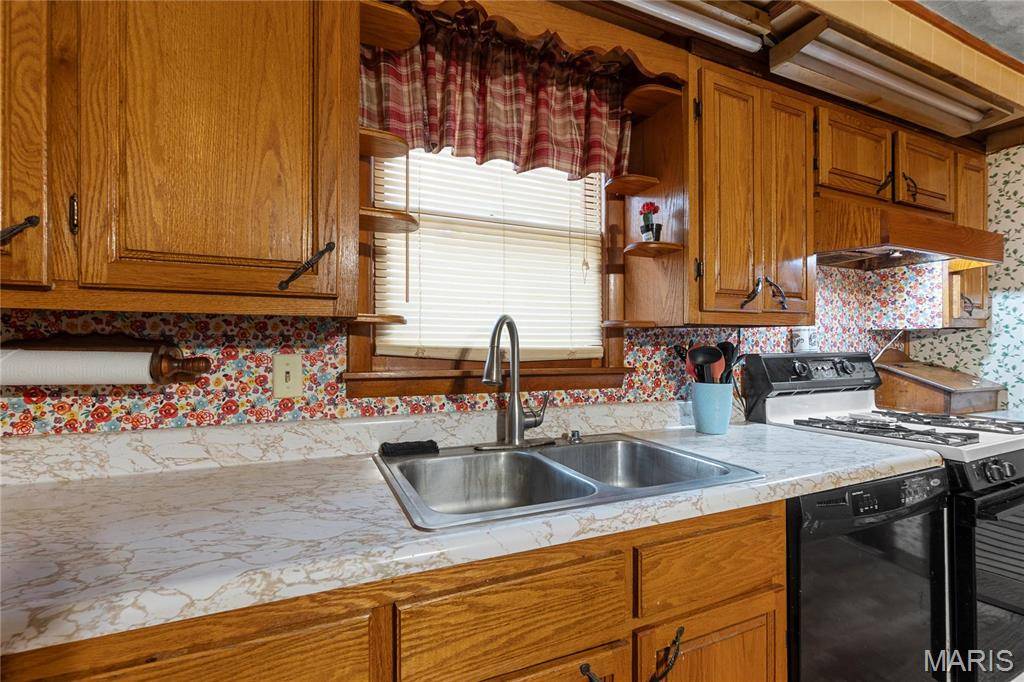 Perryville, MO 63775,1821 PCR 916